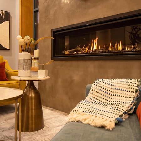 Alpenglow Lodge Bear Wonder One Bedroom By Mva Whistler Esterno foto