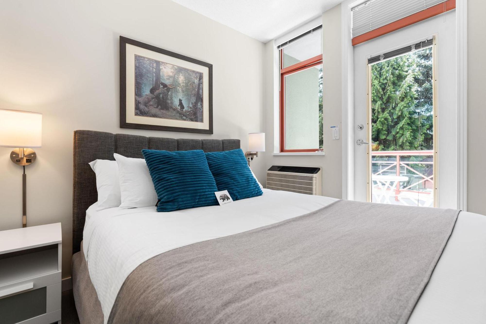 Alpenglow Lodge Bear Wonder One Bedroom By Mva Whistler Esterno foto