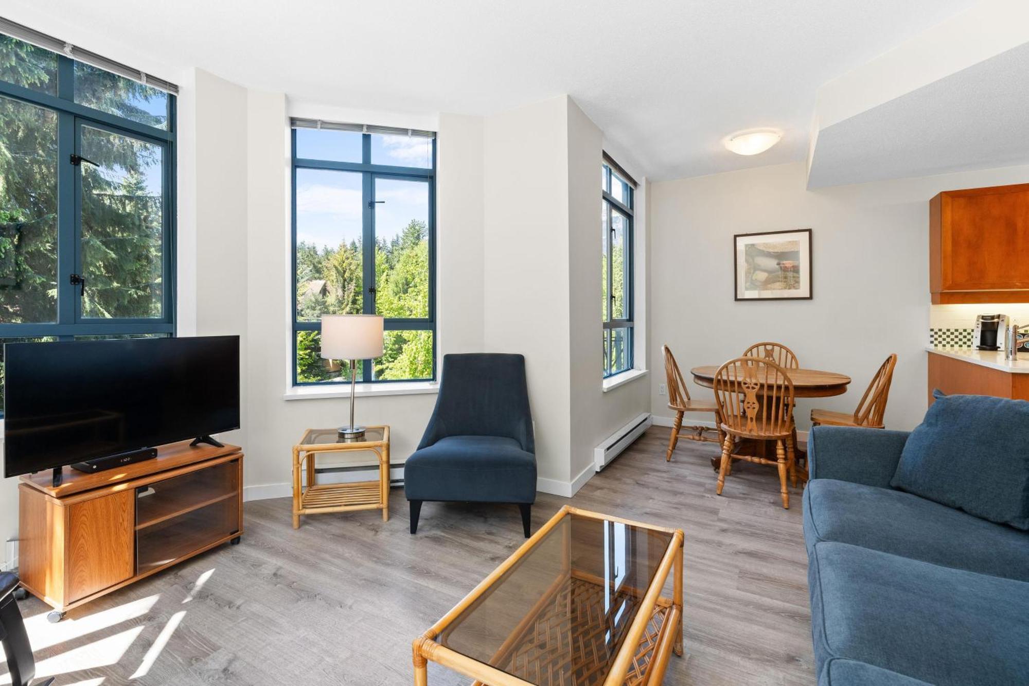 Alpenglow Lodge Bear Wonder One Bedroom By Mva Whistler Esterno foto